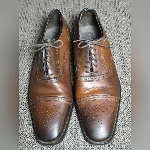 Men's To Boot Adam Derrick 2848 Leather Wingtip Cap Toe Oxford Dress Shoes, Sz 9 - Picture 3 of 8